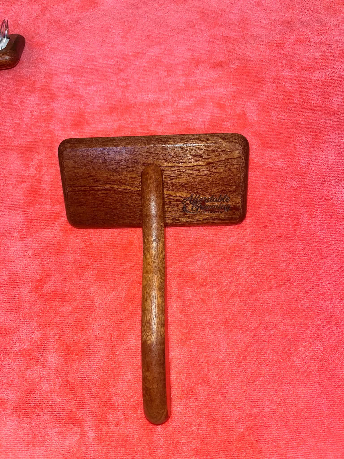 Beachwood handle soft slicker brush