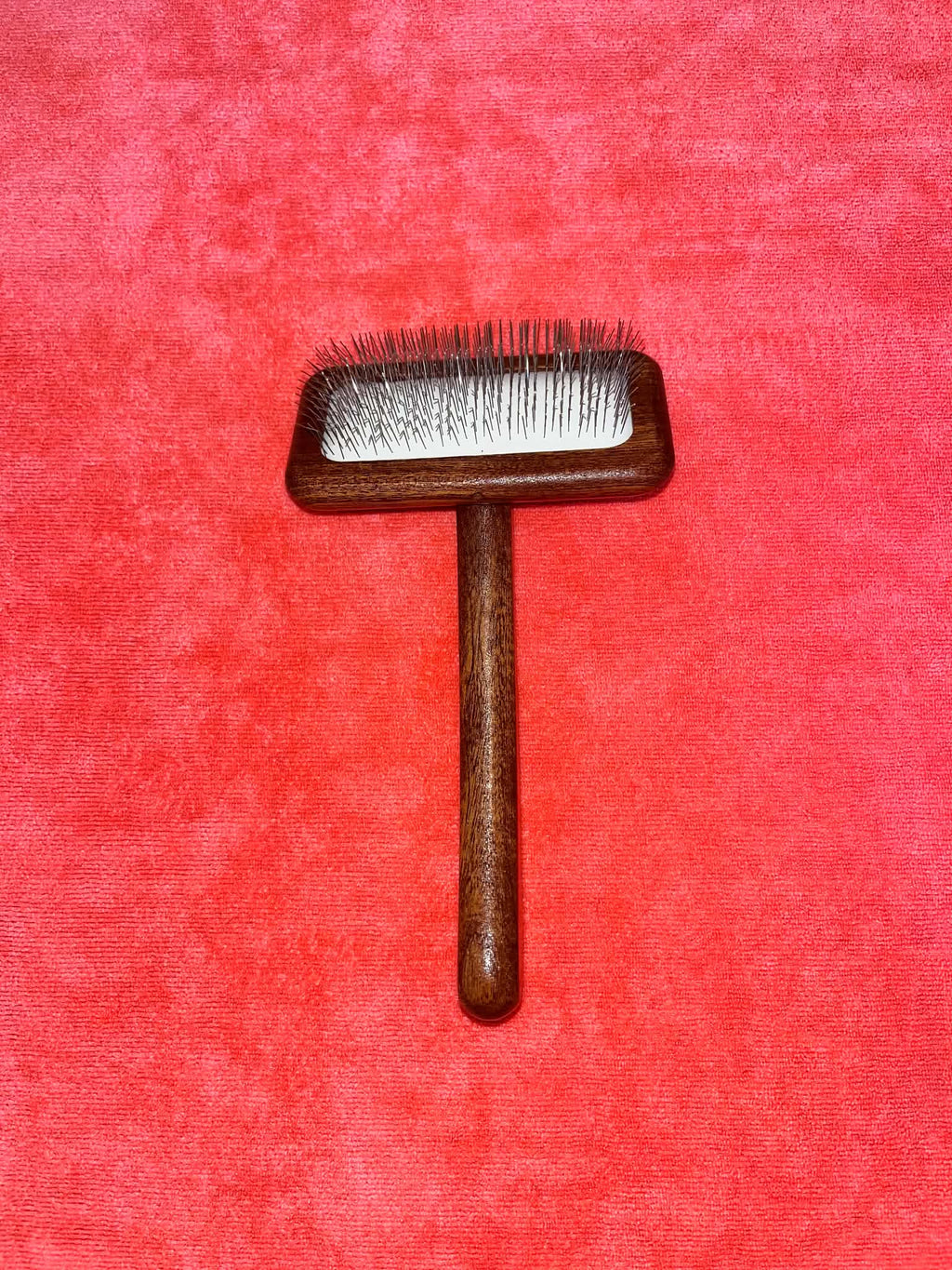 Beachwood handle soft  slicker brush medium